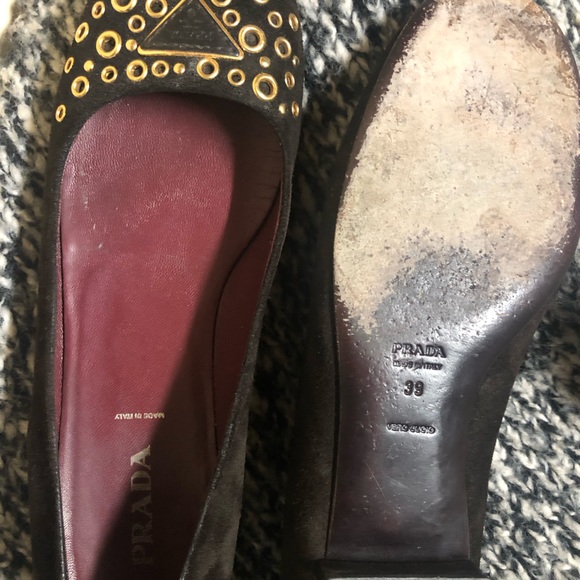 Brown suede Prada round-toe flats - Picture 10 of 10